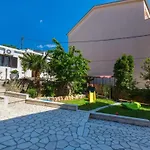 דירה House And Apt. In 39364 קריקווניצה