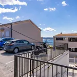 House And Apt. In 39364 * קריקווניצה