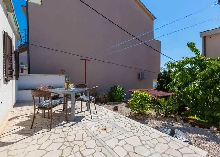 House And Apt. In 39364 Διαμέρισμα *